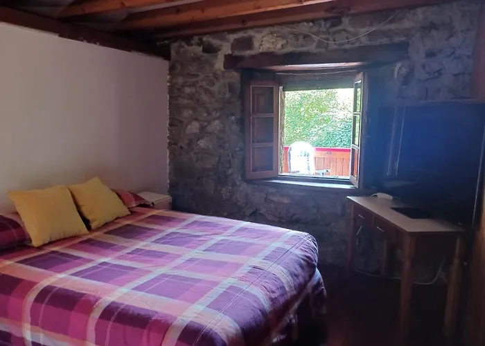 מלון La Vegacha Casa Tradicional Pasiega